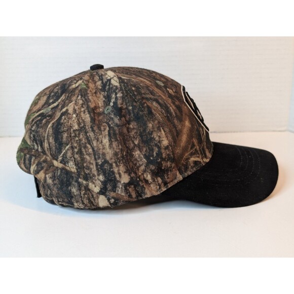 ARIAT Hat Camo SnapBack  Shield Embroidered Logo Hunting - Picture 6 of 7